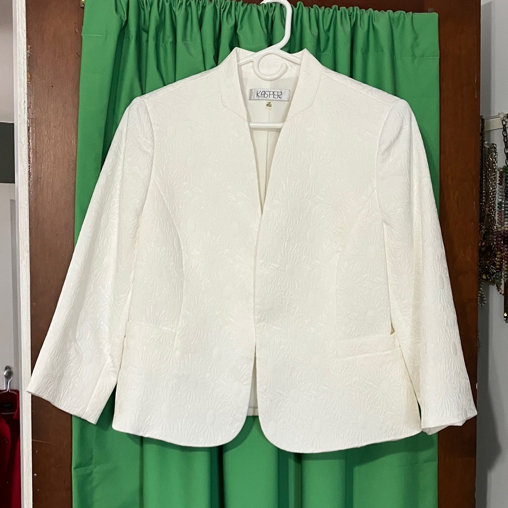 Kasper White Textured Open-Neck Blazer